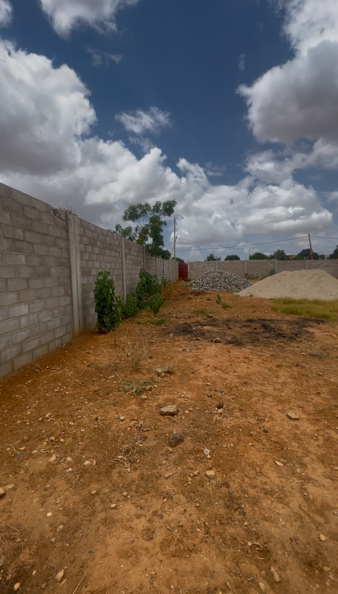 Terreno a Venda no Kilamba em Luanda